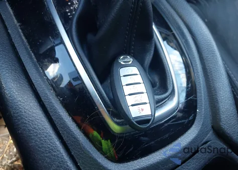 2018 Nissan Rogue Sv z USA, uszkodzony, nr VIN KNMAT2MV6JP542550